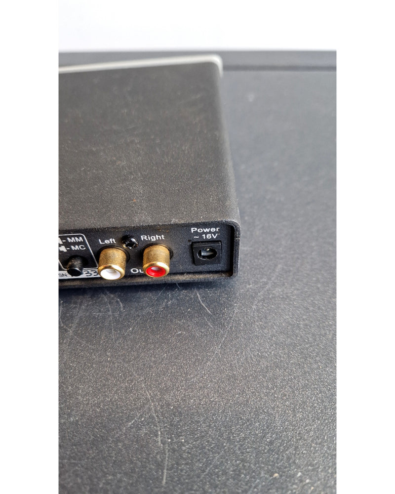 Pro-Ject Phono Box II - Pre-Amplifier - Very Good - Image 7
