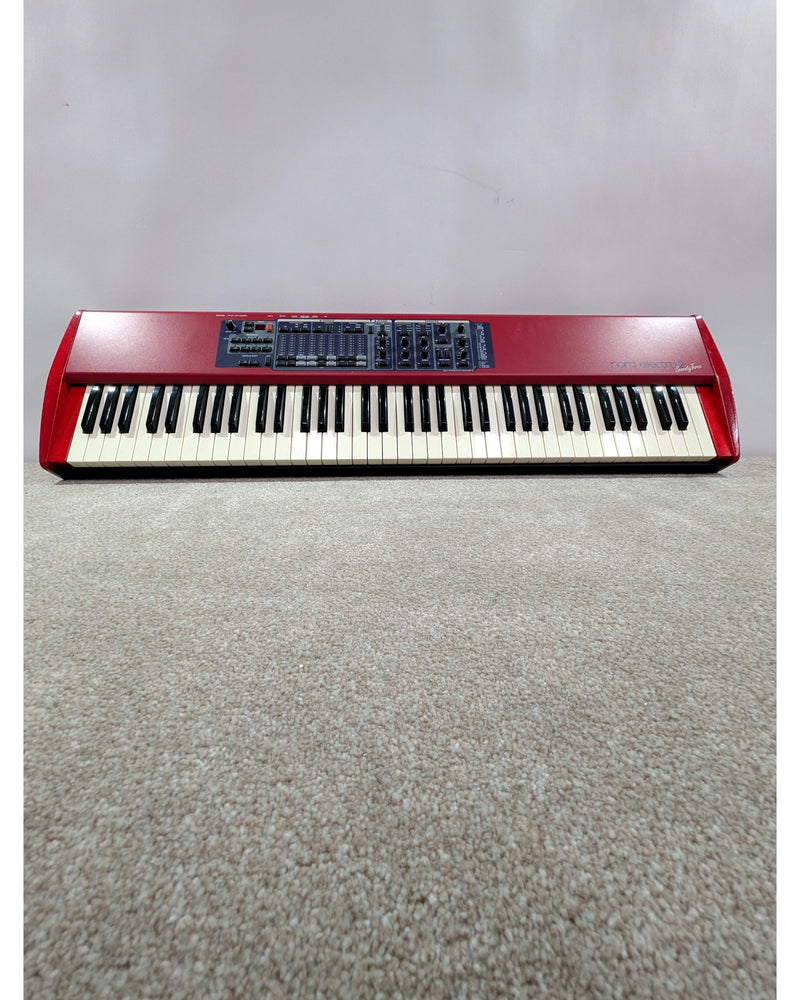 Nord Electro 2 73 - Synthesizer - Red - Very Good w/ Original Box - image 12