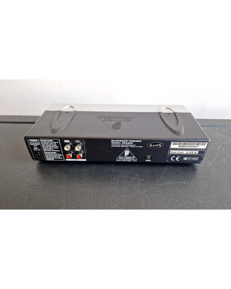 Behringer MiniMix MIX800 - Karaoke System - Silver - Excellent w/ Original Box, Manuals, Power Supply - Image 5