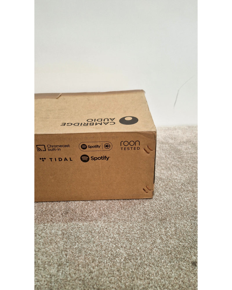Cambridge CXN V2 - Media Player - Silver/Black - Excellent w/ Original Box, Manuals, Remote Control - image 3