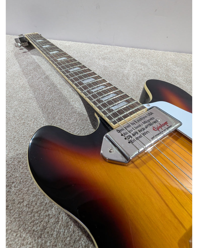 Epiphone Casino - Electric Guitar - Very Good - image 17