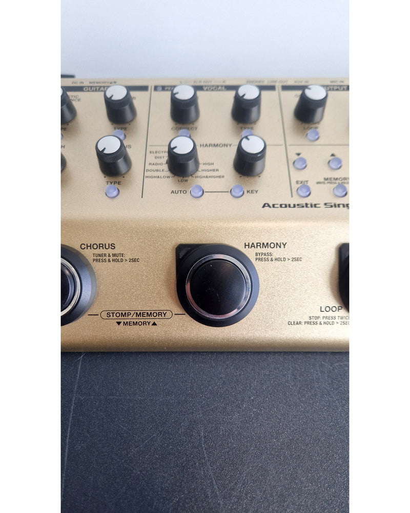 Boss VE-8 - Effects Pedal - Like New w/ Original Box & Manuals - Image 6