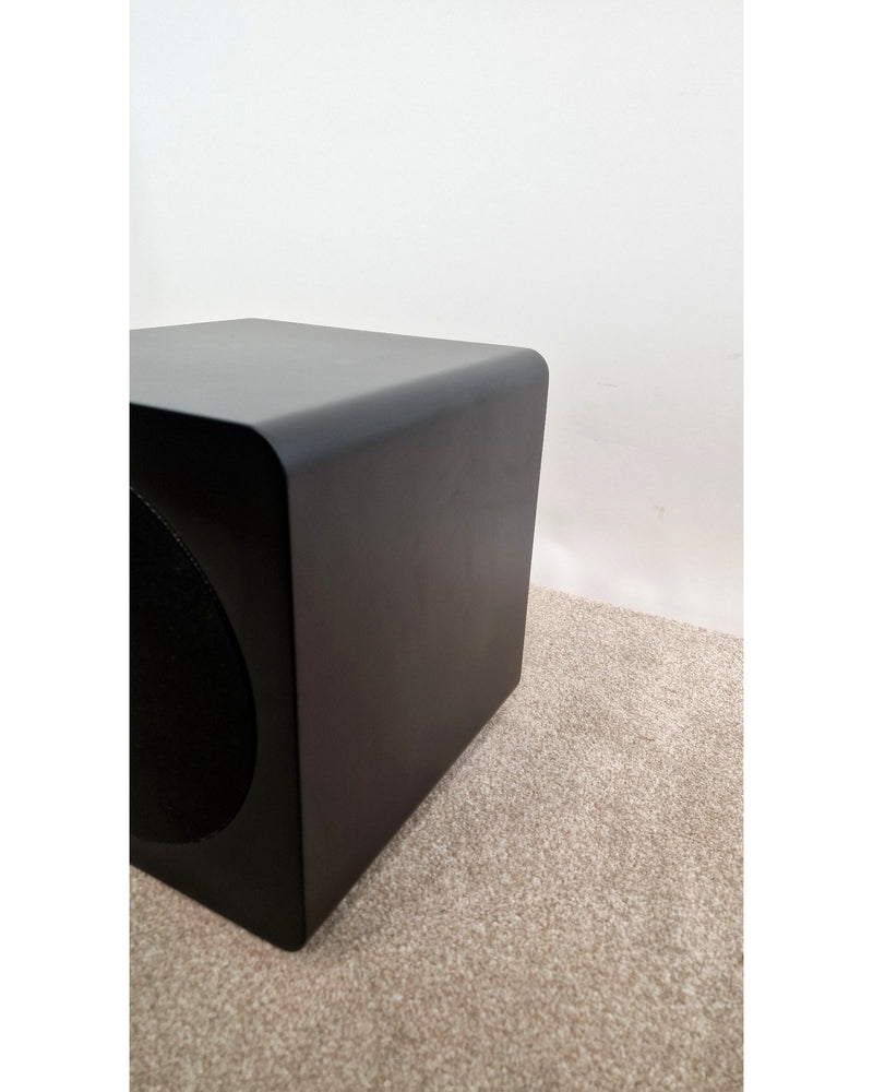 Kanto Sub8 - Subwoofer - Very Good w/ Cables - image 4