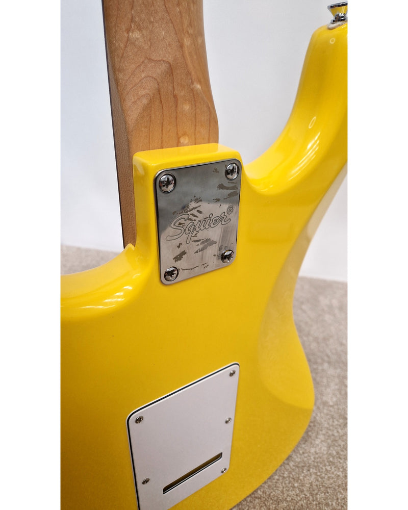 Squier Affinity Stratocaster Indonesia - Electric Guitars - Yellow - Very Good - Image 15