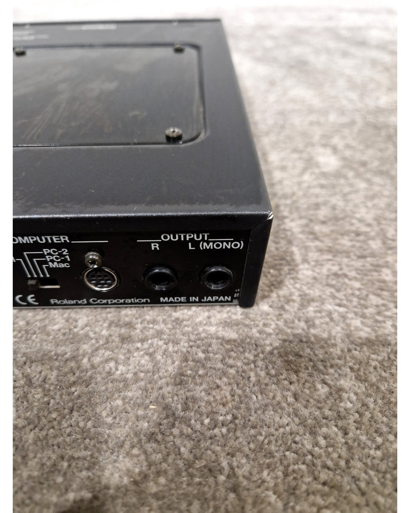 Roland JV-1010 - Sound Module - Good - Image 7