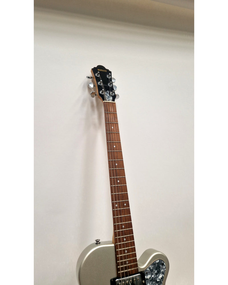 Yamaha AES 500 - Electric Guitars - White - Excellent - Image 5
