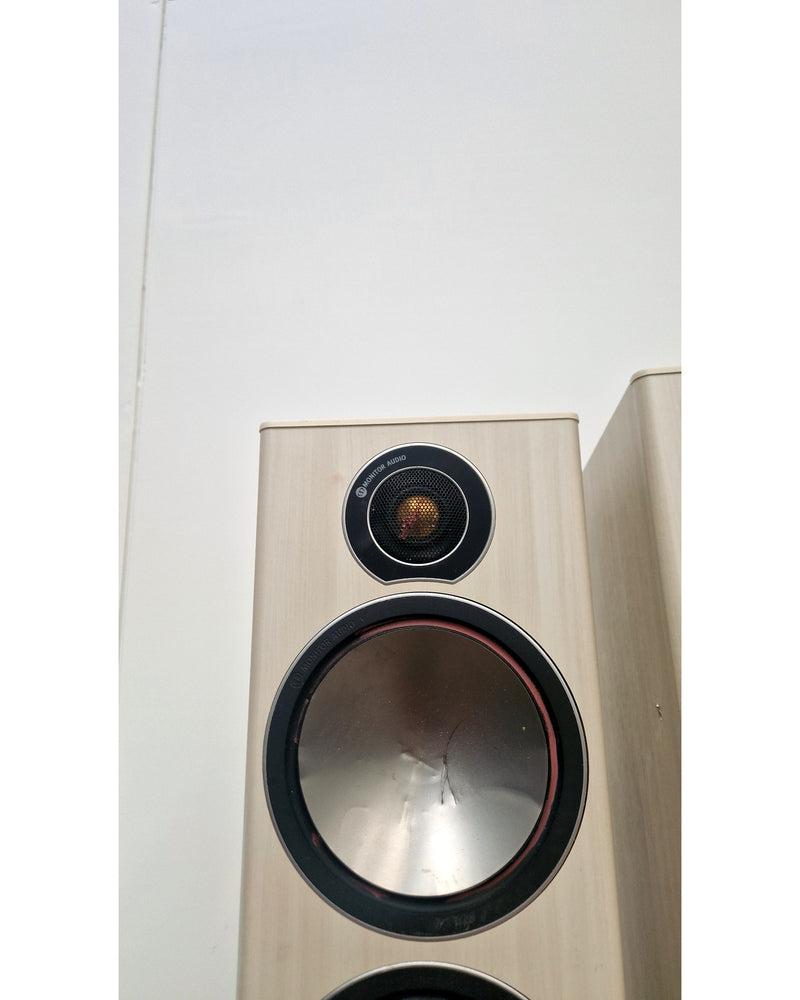 Monitor Audio Silver Floor Standing - Hi-Fi Speakers - Poor - Image 2