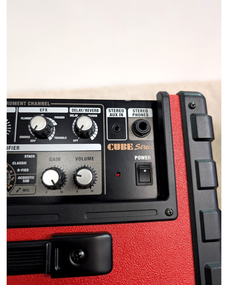 Roland Cube Street Amp - Guitar Amplifier - Red - Very Good w/ Soft Case - image 7