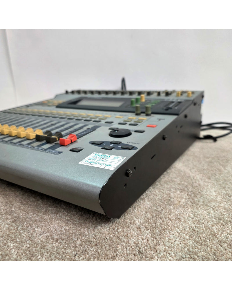 Yamaha 01V - Mixer - Spares or Repairs - image 8