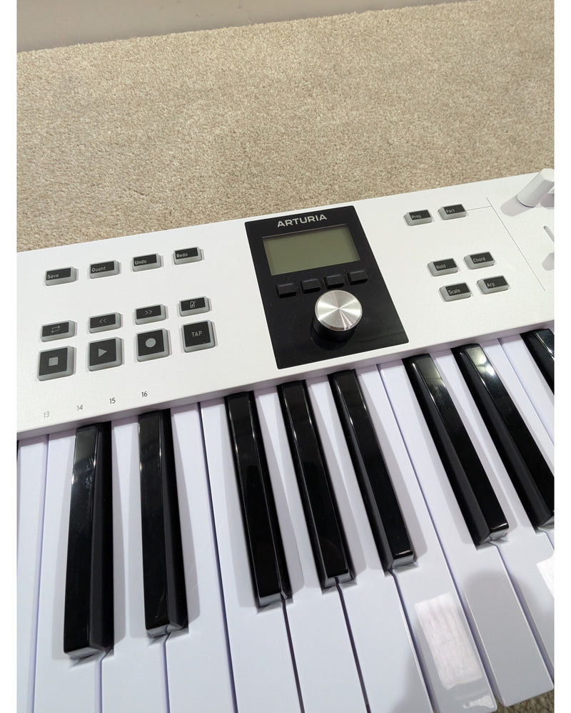 Arturia KeyLab Essential mk3 - MIDI Controller - White - Excellent - image 7