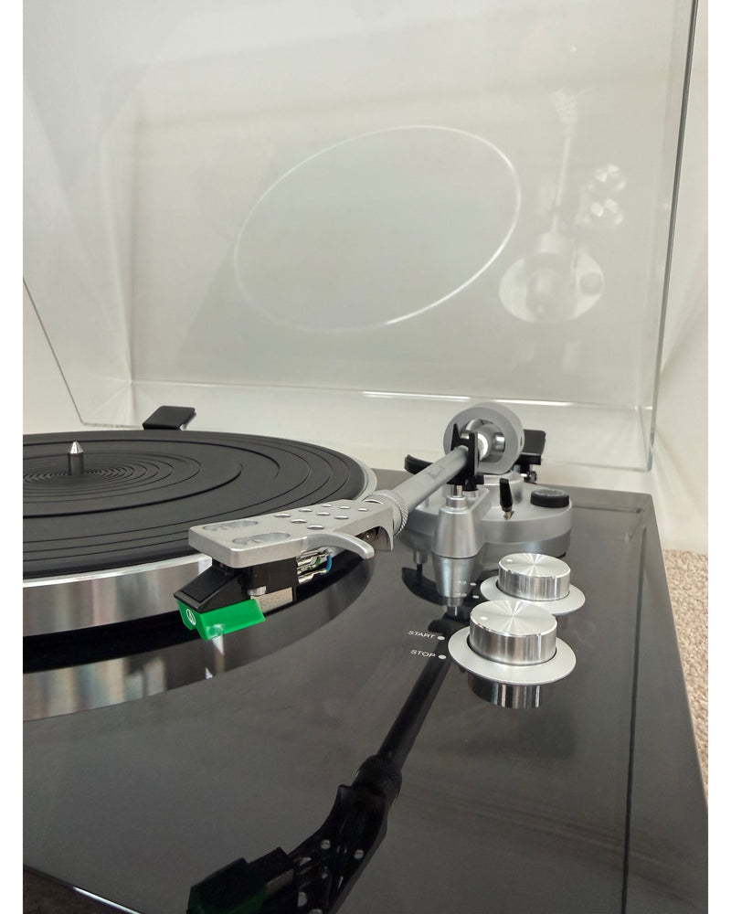 Akai Professional BT500 - Turntable - Black - Excellent w/ Power Supply & Cables - image 5
