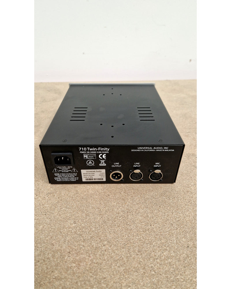 Universal Audio Twin-finity 710 - Preamps - Silver - Excellent - Image 8