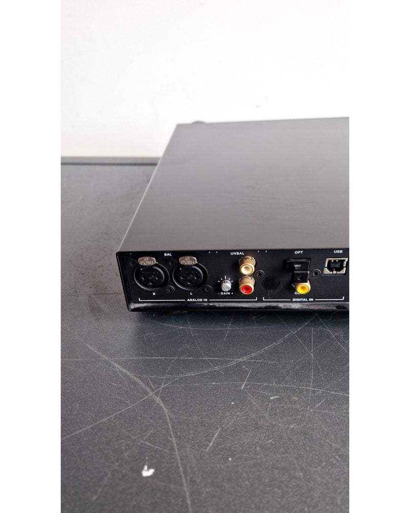 Sennheiser HDV 820 - Amplifiers - Black - Excellent w/ Manuals - Image 9