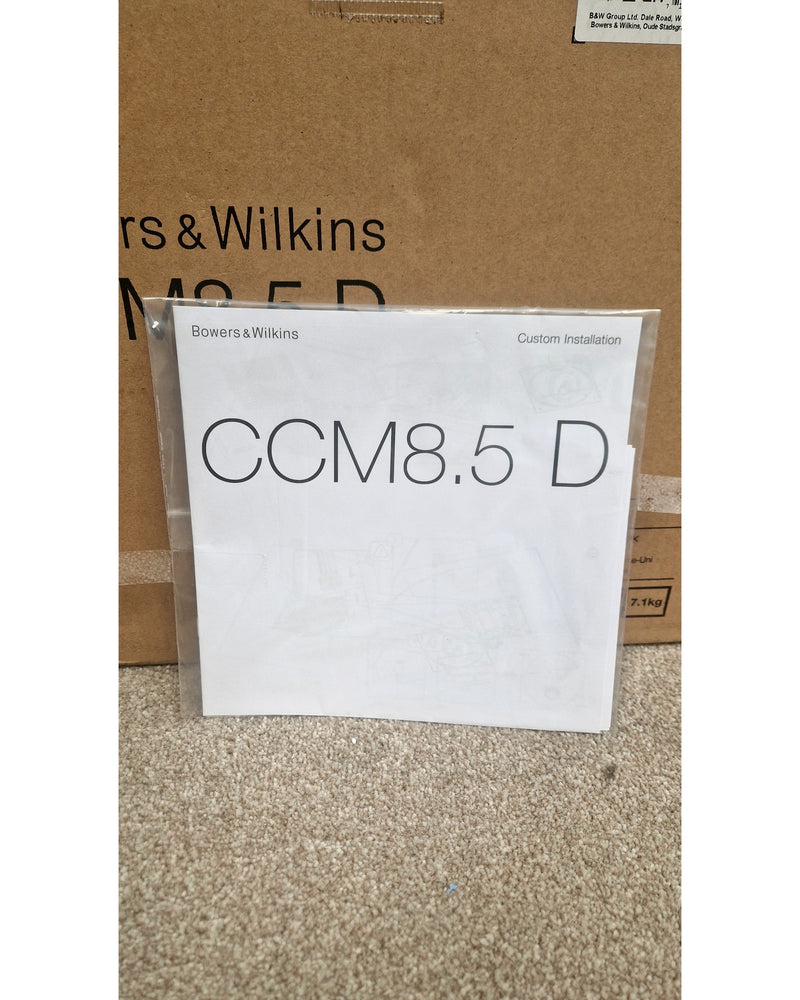 CCM8.5D - Like New w/ Original Box & Manuals - image 3