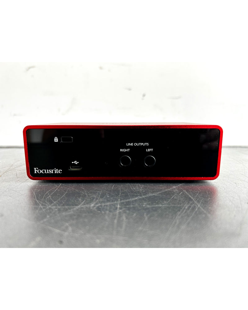 Focusrite Scarlett Solo (3rd Gen) - Audio Interface - Red - Excellent - Image 5