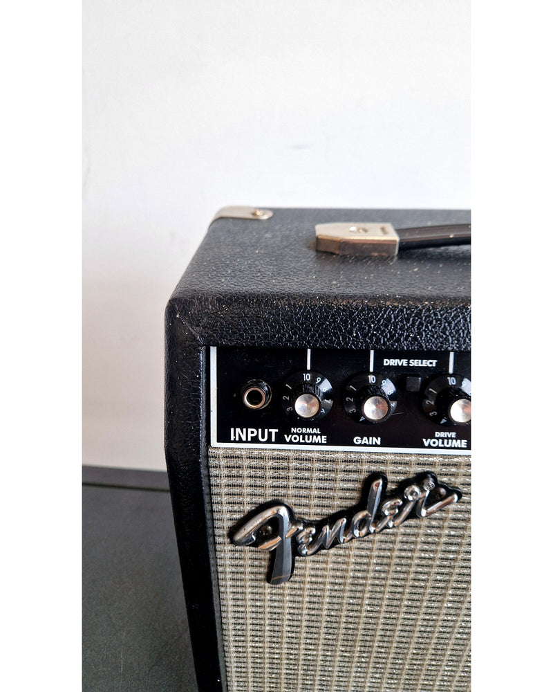 Fender 15R Frontman - Guitar Amplifiers - Good w/ Original Box & Manuals - Image 5