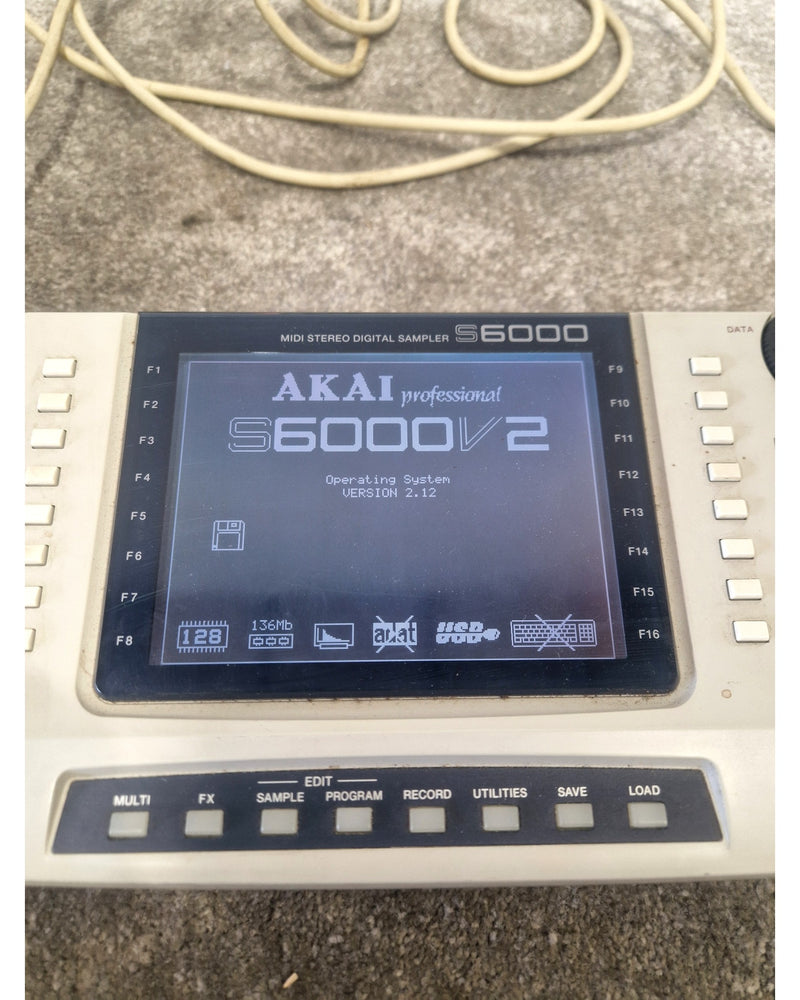Akai S6000 V2 - Audio Sampler - Very Good - Image 5