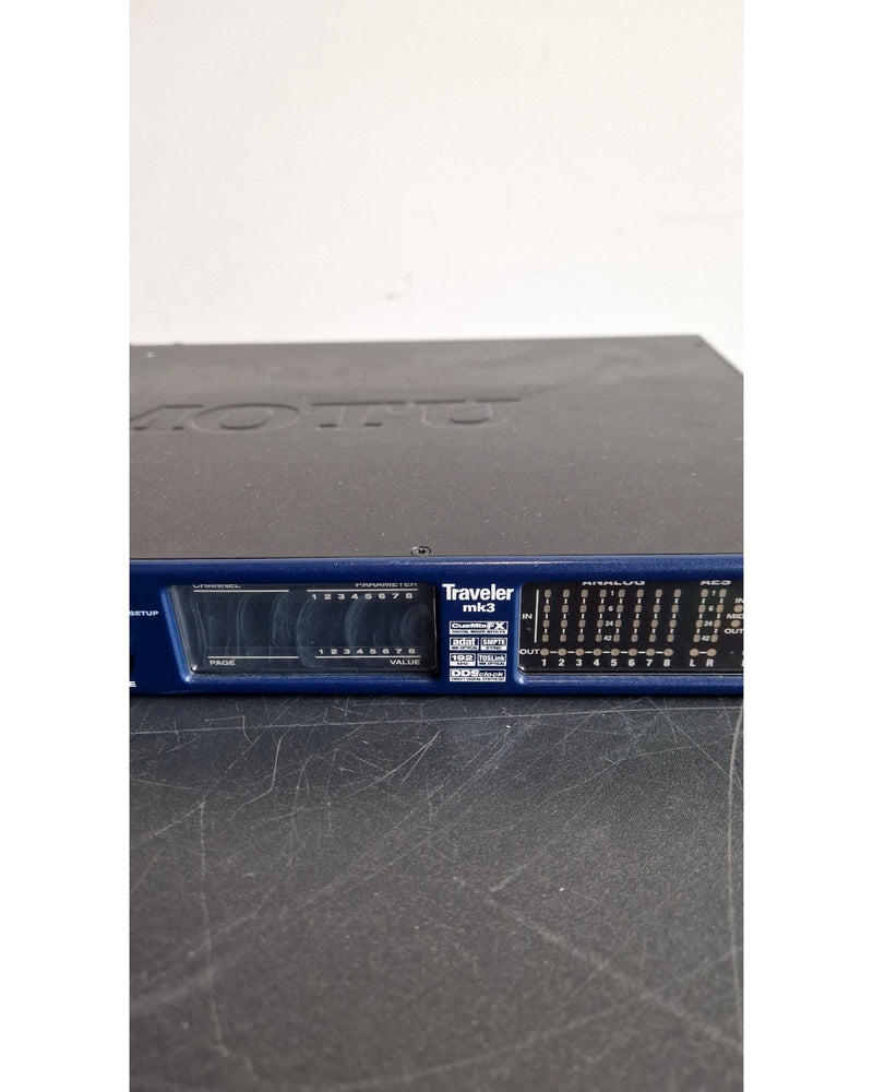 MOTU Traveller Mk3 - Audio Interface - Good - Image 8