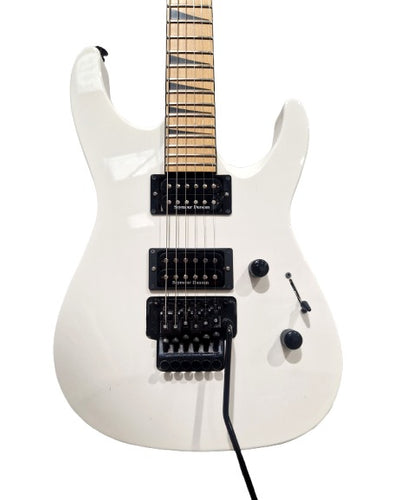 jackson DK2M - White Electric Guitar - Maple Neck - Good w/ Hard Case
