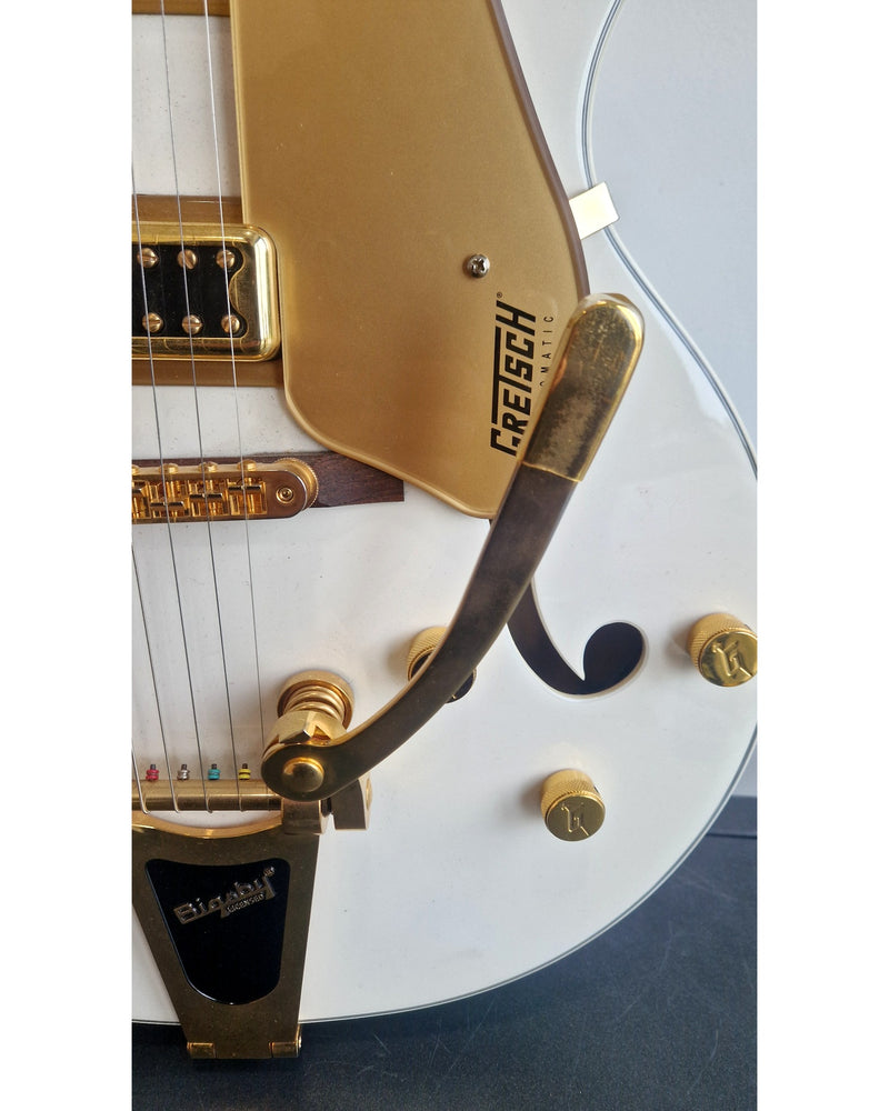 Gretsch G5422TG Electromatic - Electric Guitars - White - Excellent w/ Hard Case - Image 5
