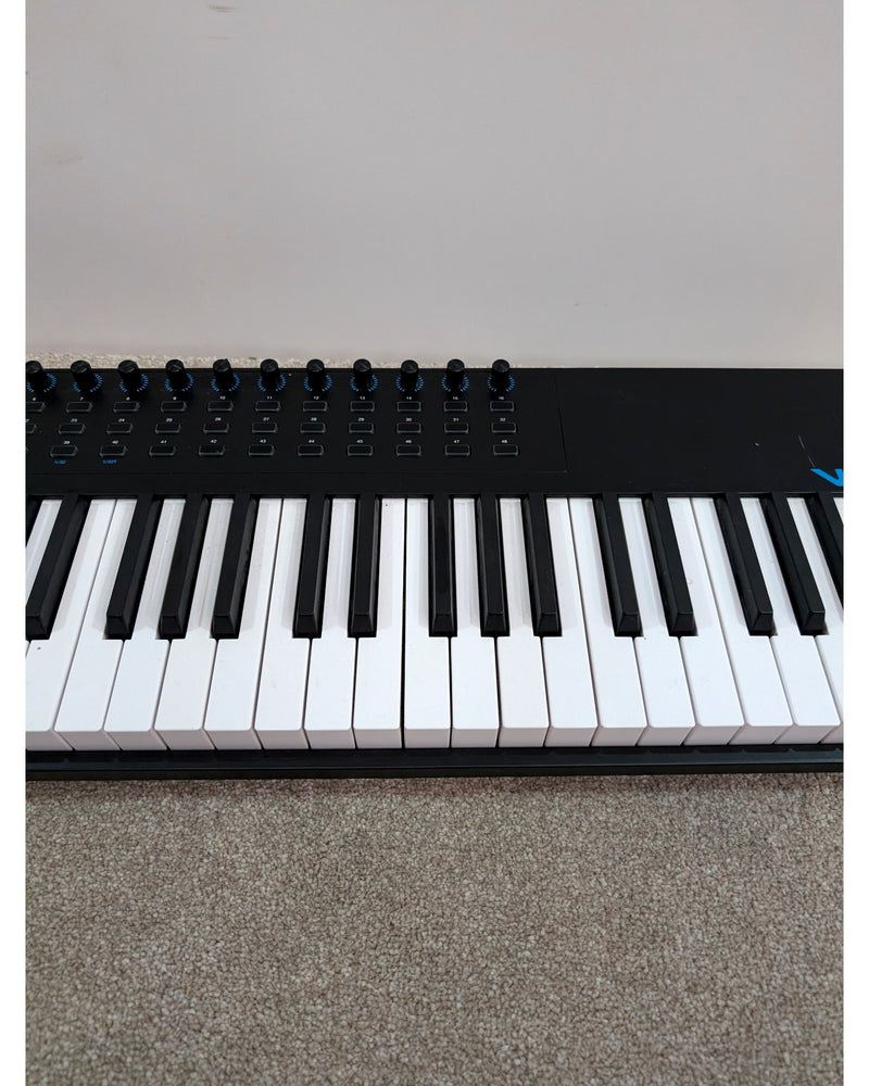 Alesis VI61 - MIDI Controller - Good - image 3