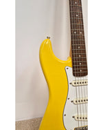 Squier Affinity Stratocaster Indonesia - Electric Guitars - Yellow - Very Good - Image 6