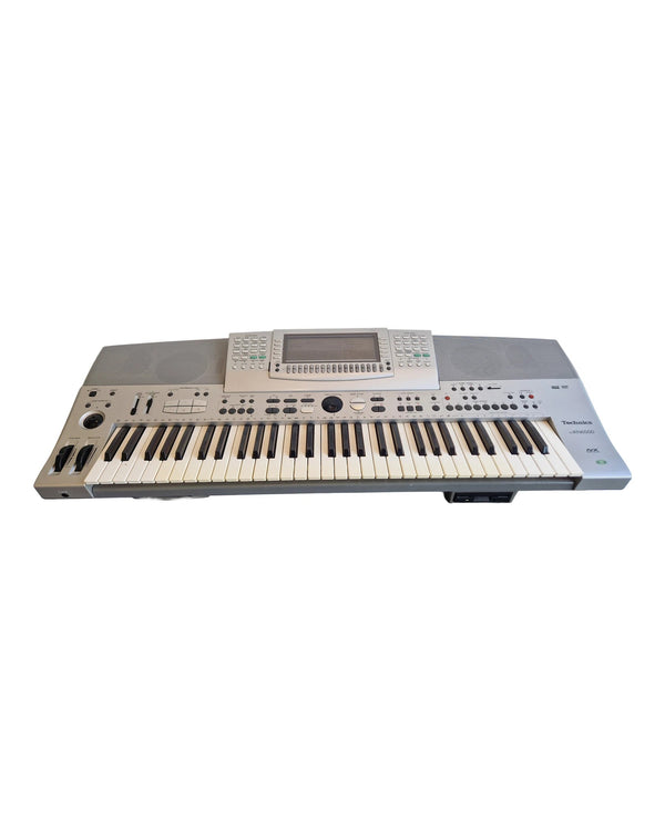 Technics SX-KN6500 - Musical Keyboards - Silver - Excellent w/ Manuals & memory cards