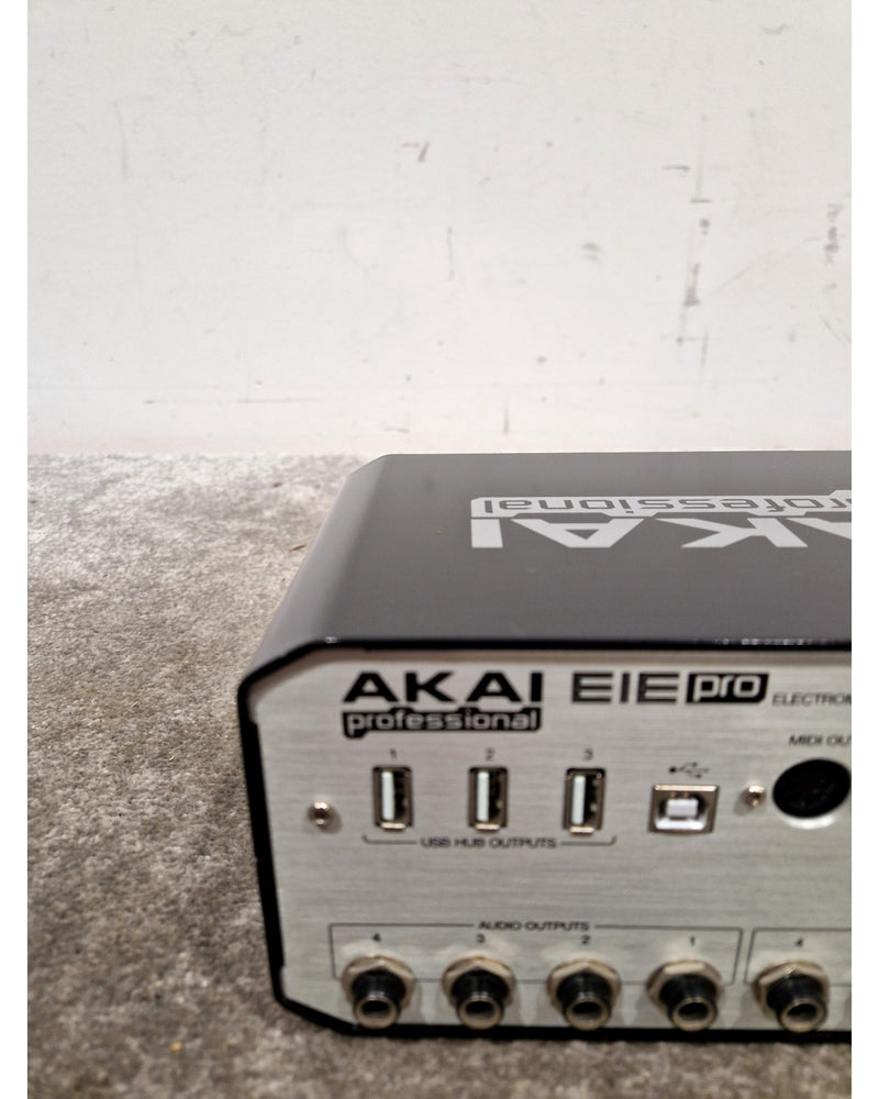 Akai EIE Pro - 4 in/4 out USB 2.0 audio/MIDI interface - Good w/ Original Box - Image 13