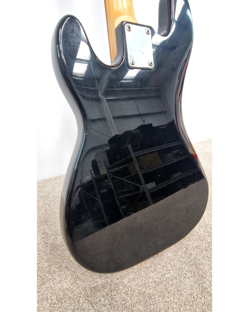 Black P Bass 70s - Bass Guitar - Good w/ New strings - image 15