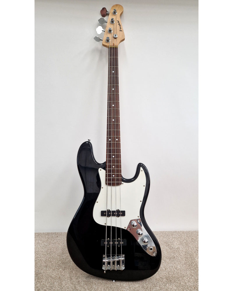 Westfield - Bass Guitars - Black - Refurbished - image 2