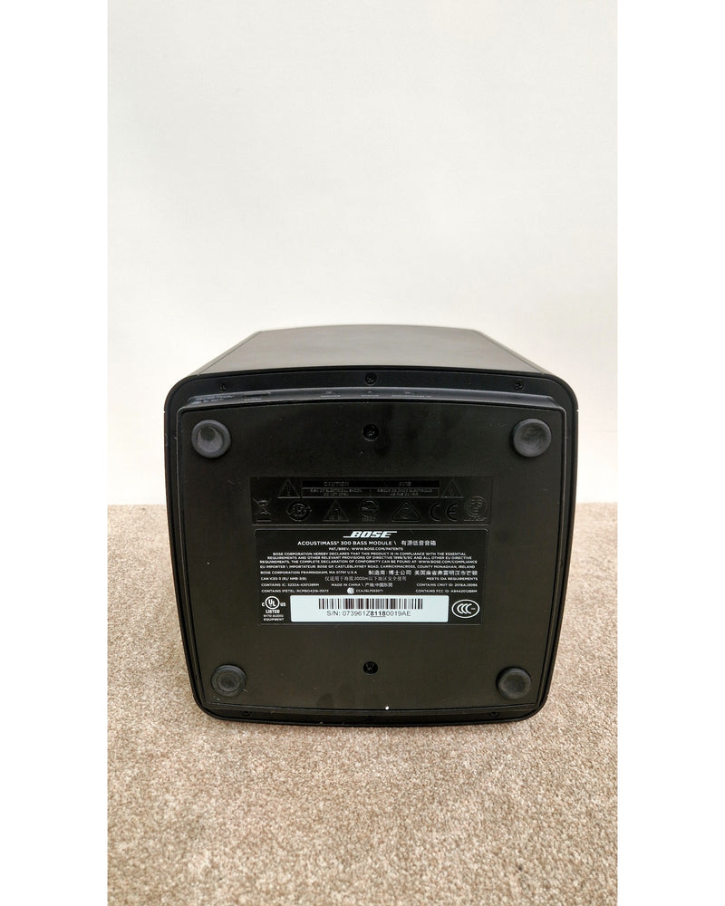 Bose Acoustimass 300 - Subwoofer - Black - Very Good - image 9