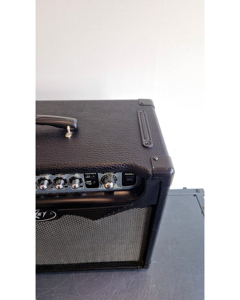 Peavey Vypyr 30 - Guitar Amplifiers - Black - Excellent w/ Power Supply - Image 11