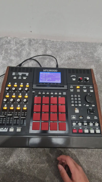 Akai Mpc 5000 - Music Production Center, 64-Track MIDI Sequencer - Excellent w/ Original Box & Power Supply
