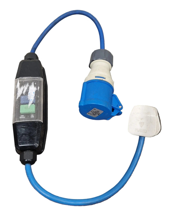 16 AMP 240V Plug Test Socket - Industrial Testing Device - Good