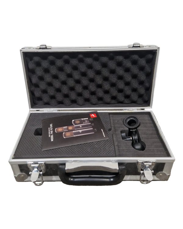 Antelope Audio Edge Solo Condenser Microphone - Premium Sound Quality - Excellent w/ Hard Case