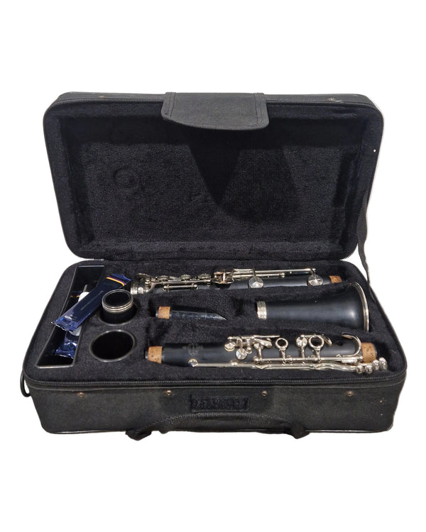 Buffet Crampon E13 - Bb Clarinet - Excellent w/ Hard Case